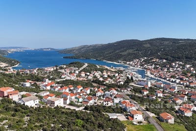 /international/hr/marina-split-dalmatia-county-310107624874/