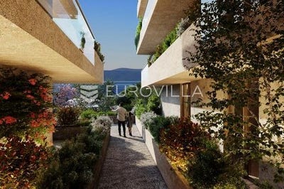 /international/hr/split-split-dalmatia-county-310103195558/