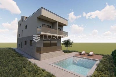 /international/hr/pula-istria-county-310106578661/