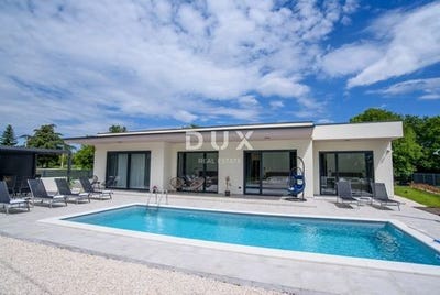 /international/hr/kanfanar-istria-county-310105679808/