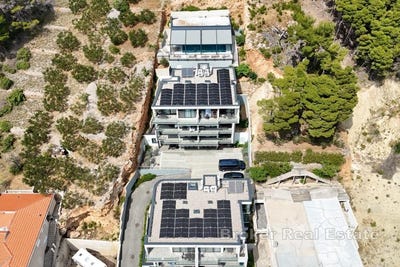 /international/hr/makarska-split-dalmatia-county-310107625972/