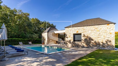 /international/hr/umag-istria-county-310109106345/