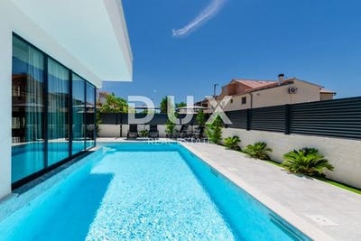 /international/hr/vrsi-split-dalmatia-county-120089950742/