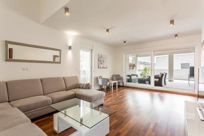 /international/hr/podstrana-split-dalmatia-county-310107372986/