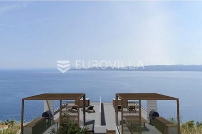 /international/hr/omis-split-dalmatia-county-310102125239/
