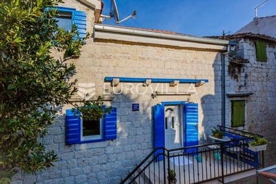 /international/hr/split-split-dalmatia-county-120096368422/