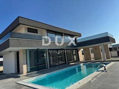 /international/hr/zemunik-donji-zadar-county-310101670790/
