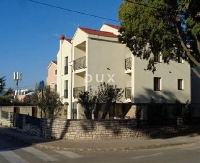 /international/hr/zadar-zadar-county-310106751176/