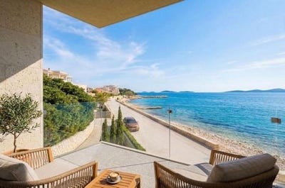 /international/hr/pag-lika-senj-county-310108404766/