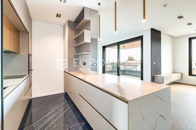 /international/hr/zagreb-zagreb-310108595814/