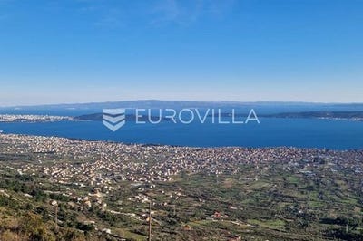 /international/hr/split-split-dalmatia-county-310104804112/