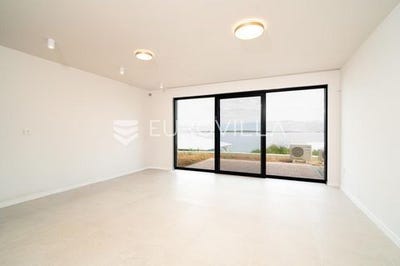 /international/hr/zadar-zadar-county-310107864153/