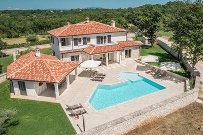 /international/hr/porec-istria-county-310107473491/