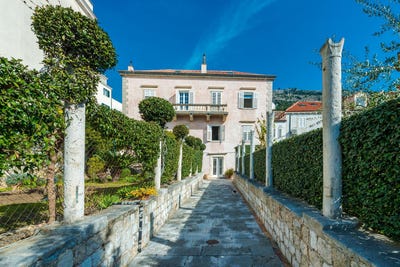 /international/hr/pile-dubrovnik-dubrovnik-neretva-county-310094285126/