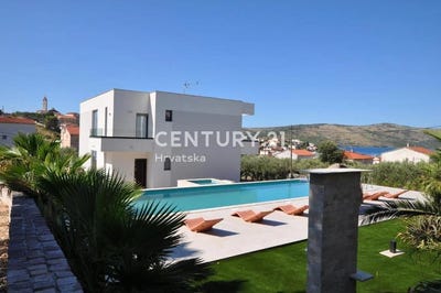 /international/hr/splitsko-dalmatinska-zupanija-split-dalmatia-county-310108372585/