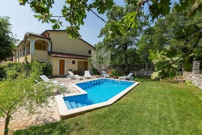 /international/hr/novigrad-istria-county-310100115186/