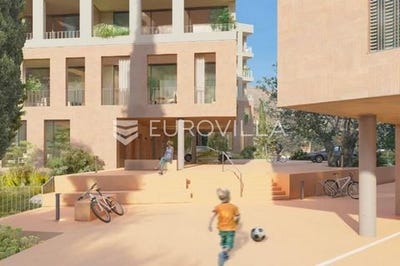 /international/hr/trogir-split-dalmatia-county-310101690192/
