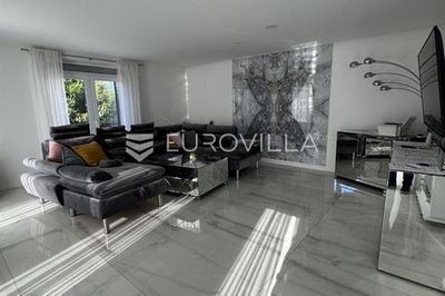 /international/hr/nova-gradiska-brod-posavina-county-310108488250/