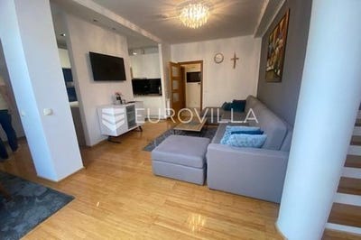 /international/hr/slavonski-brod-brod-posavina-county-310100404432/