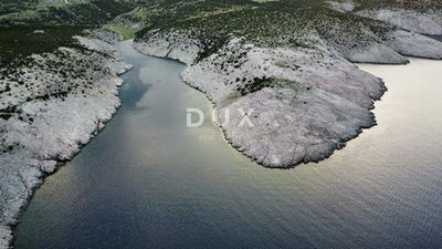 /international/hr/novalja-lika-senj-county-310108675721/