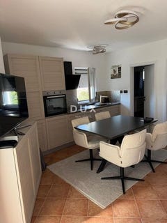 /international/hr/medulin-istria-county-310107374756/