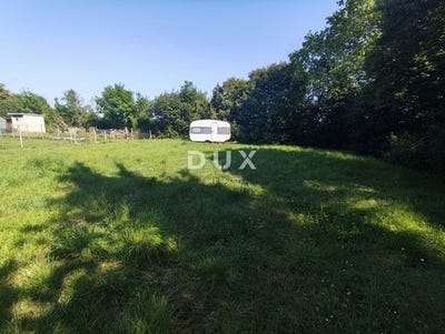 /international/hr/pula-istria-county-310107447942/