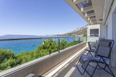 /international/hr/makarska-split-dalmatia-county-310102747144/