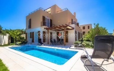 /international/hr/splitska-split-dalmatia-county-310102161097/