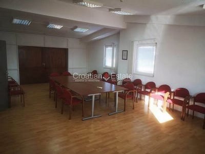 /international/hr/solin-split-dalmatia-county-310101387572/