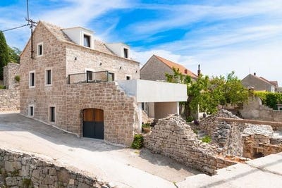 /international/hr/pucisca-split-dalmatia-county-120098604095/