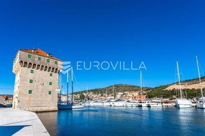 /international/hr/marina-split-dalmatia-county-120090231495/