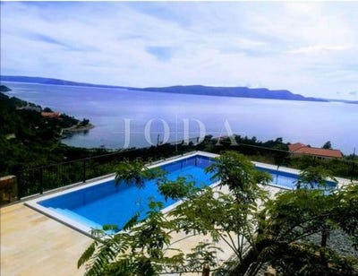 /international/hr/senj-lika-senj-county-120071799480/