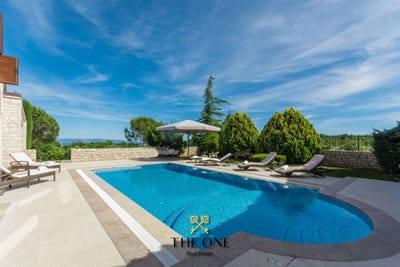 /international/hr/marcana-istria-county-310099417452/
