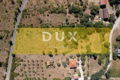 /international/hr/zemunik-donji-zadar-county-310101378536/