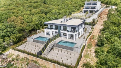 /international/hr/kostrena-primorje-gorski-kotar-county-310099342055/