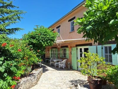 /international/hr/porec-istria-county-310109225873/