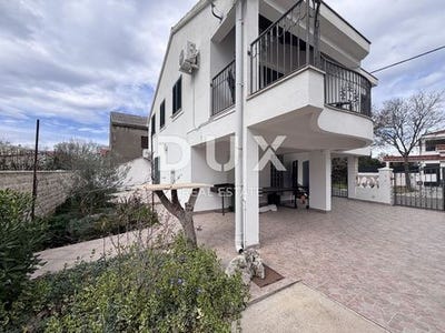 /international/hr/nin-zadar-county-310099711378/