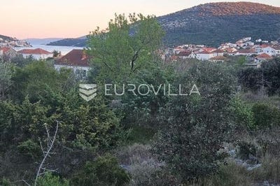 /international/hr/marina-split-dalmatia-county-120090899249/