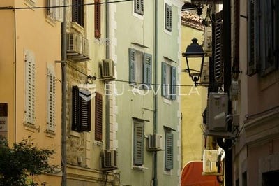 /international/hr/pazin-istria-county-310106881247/