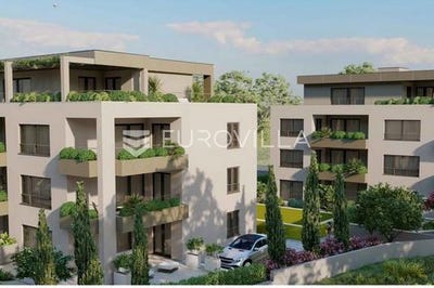 /international/hr/split-split-dalmatia-county-120097553500/