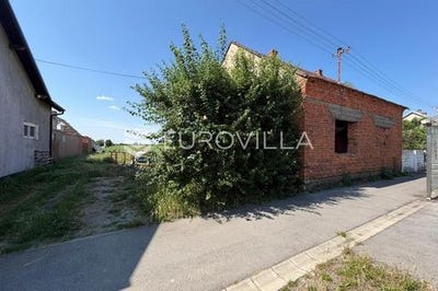 /international/hr/osijek-osijek-baranja-county-310108996420/
