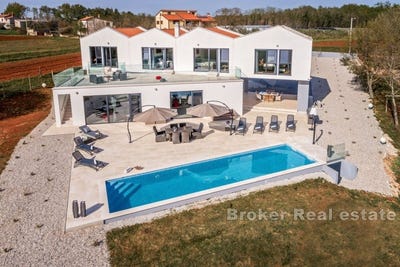 /international/hr/pore-istria-county-310107218313/