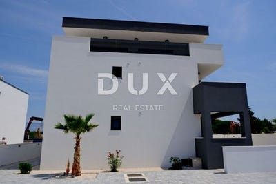 /international/hr/vrsi-split-dalmatia-county-120097563223/