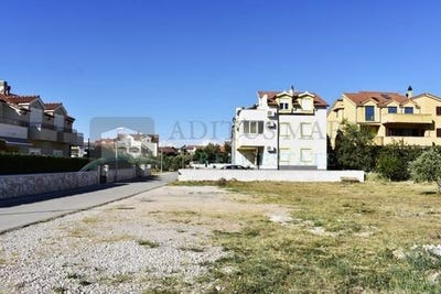 /international/hr/vodice-sibenska-ulica-120096086754/