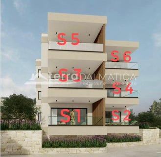 /international/hr/iovo-split-dalmatia-county-310108954205/