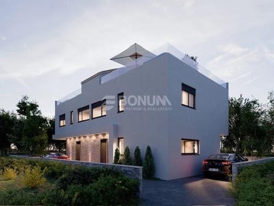 /international/hr/murter-murter-sibenska-ulica-310105745555/