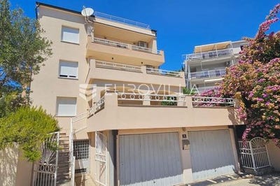 /international/hr/trogir-split-dalmatia-county-120094752362/