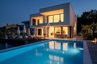 /international/hr/opatija-primorje-gorski-kotar-county-310100363325/