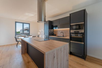 /international/hr/istarska-zupanija-istria-county-310108671200/