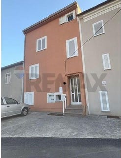 /international/hr/novalja-lika-senj-county-310108869716/